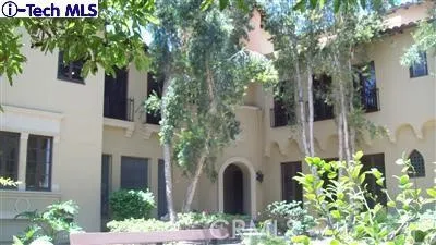232 S Orange Grove Boulevard 201, Pasadena, California 91105
