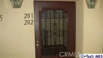 232 S Orange Grove Boulevard 201, Pasadena, California 91105