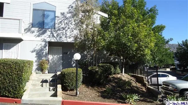 13075 Hubbard Street 2, Sylmar, California 91342