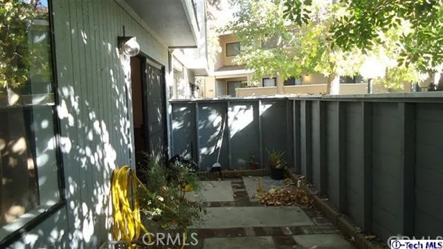13075 Hubbard Street 2, Sylmar, California 91342