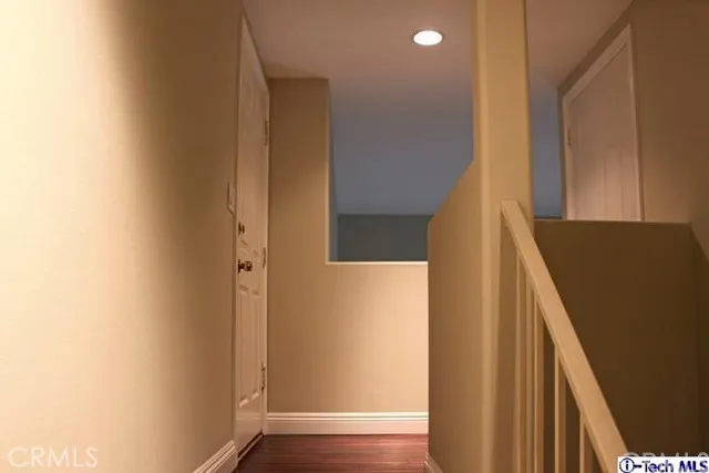 5242 Kester 5, Sherman Oaks, California 91411