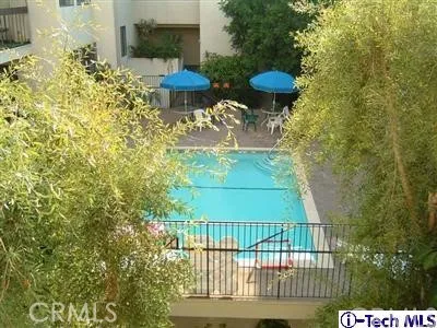 1305 N Columbus 215, Glendale, California 91202