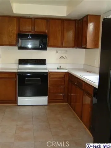 1305 N Columbus 215, Glendale, California 91202