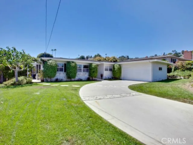 106 Rockinghorse Road, Rancho Palos Verdes, California 90275