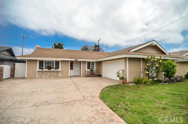 5611 Castle Drive, Huntington Beach, California 92649