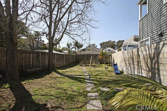 503 Alabama Street, Huntington Beach, California 92648