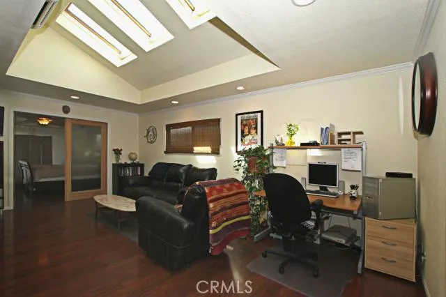 503 Alabama Street, Huntington Beach, California 92648