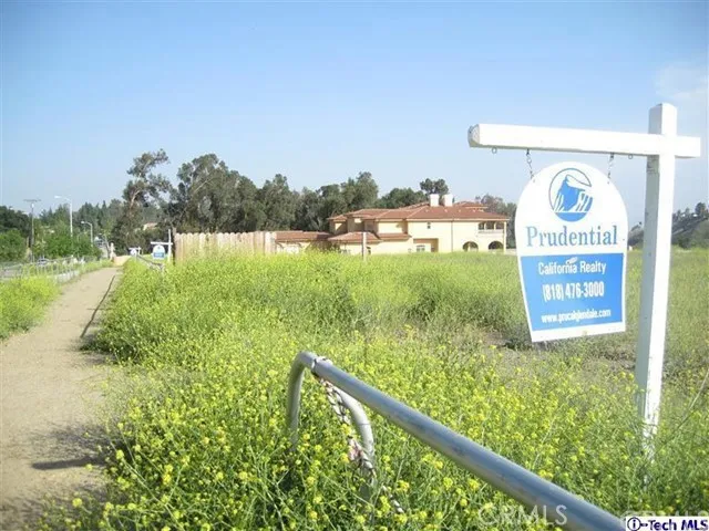12041 Longacre Avenue, Granada Hills, California 91344