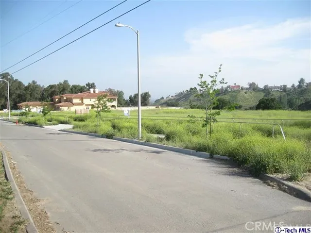 12041 Longacre Avenue, Granada Hills, California 91344