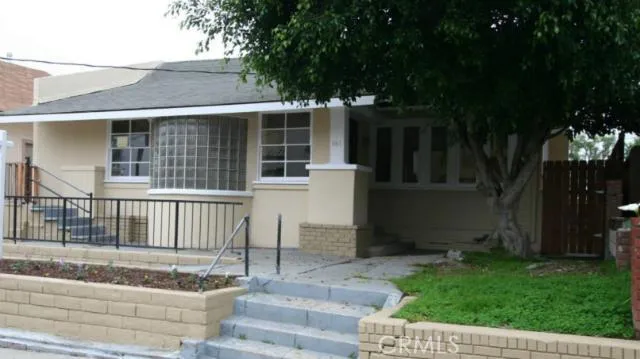 563 W 8th Street, San Pedro, California 90731