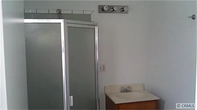 6984 Lake, Long Beach, California 90805