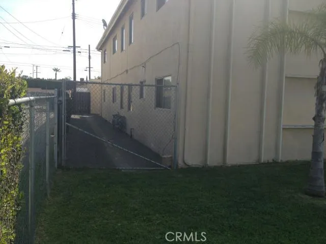214 N Vecino Drive, Covina, California 91723