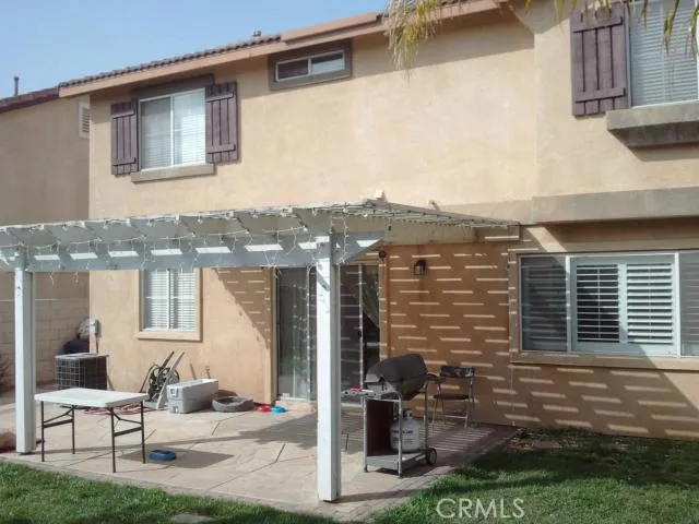 7175 Oak Tree Place, Fontana, California 92336
