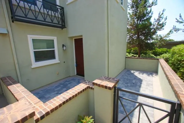 5360 Pacific Terrace 106, Hawthorne, California 90250