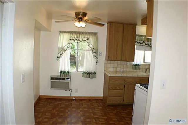 Breakfast room
