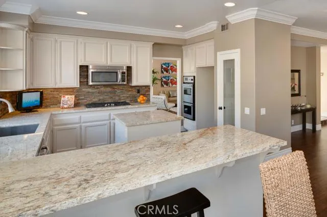 5570 Southwind Lane, Yorba Linda, California 92887