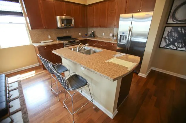 5550 Boardwalk 201, Hawthorne, California 90250