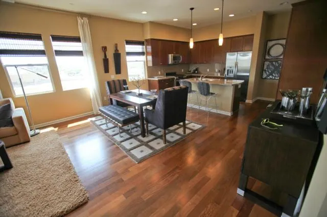 5550 Boardwalk 201, Hawthorne, California 90250