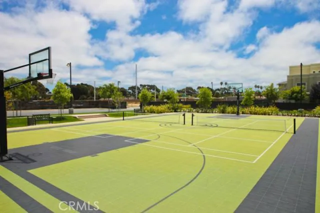 5550 Boardwalk 201, Hawthorne, California 90250