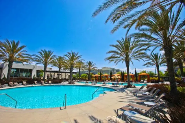 5550 Boardwalk 201, Hawthorne, California 90250