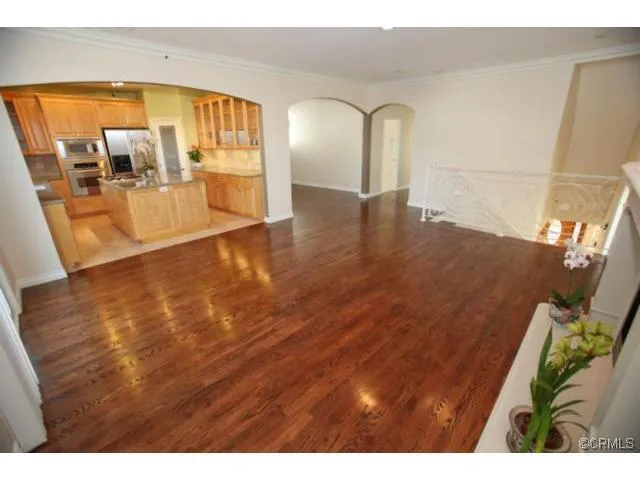 215 S Irena Avenue B, Redondo Beach, California 90277