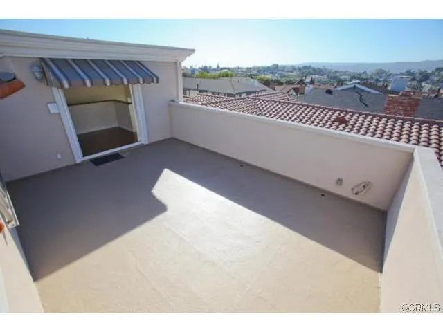 215 S Irena Avenue B, Redondo Beach, California 90277