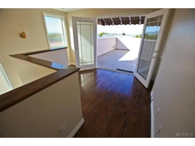 215 S Irena Avenue B, Redondo Beach, California 90277
