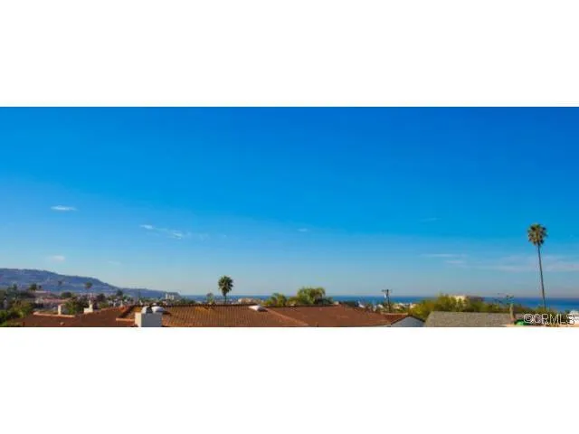215 S Irena Avenue B, Redondo Beach, California 90277