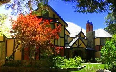 450 Cedar Ridge Drive, Lake Arrowhead, California 92352
