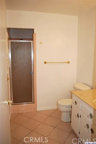 10121 Langmuir Avenue, Sunland, California 91040