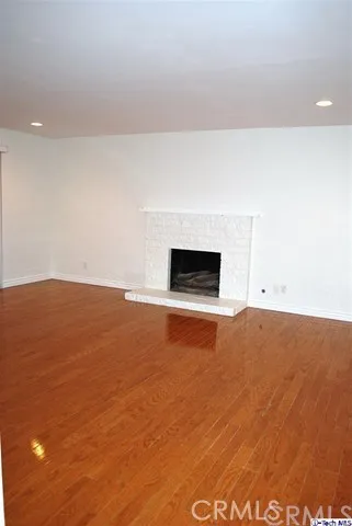 10121 Langmuir Avenue, Sunland, California 91040