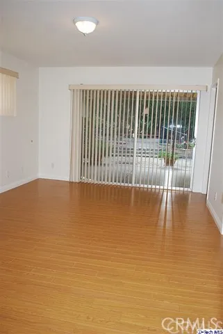 10121 Langmuir Avenue, Sunland, California 91040