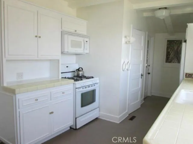 2645 Victoria Drive, Laguna Beach, California 92651