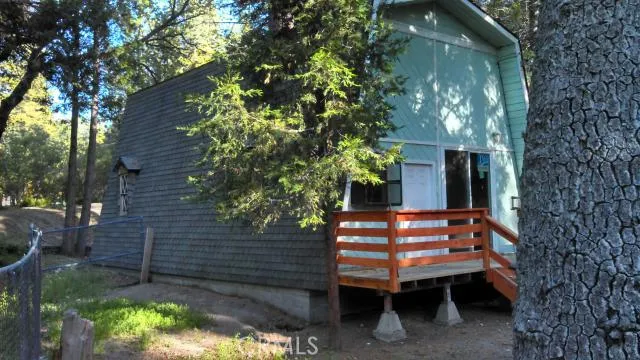 32142 Fern Drive, Running Springs, California 92382