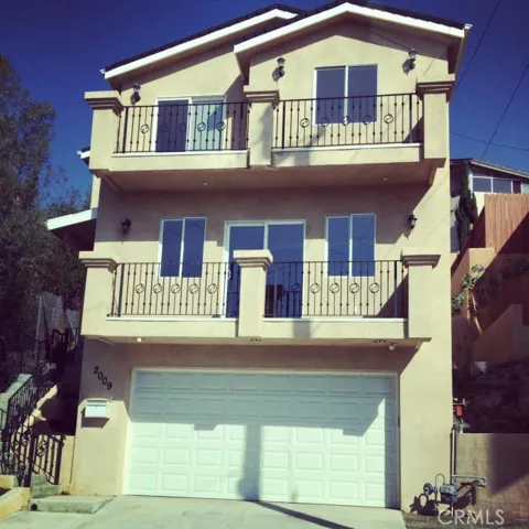 2009 Barnett Way, Los Angeles, California 90032