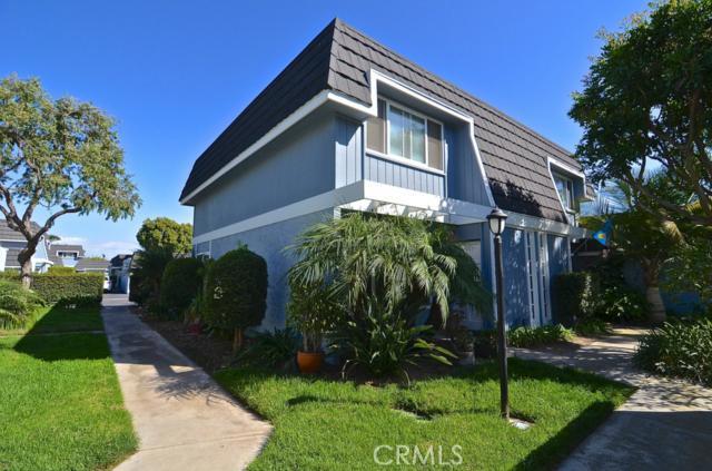 Fantastic END UNIT, very private location