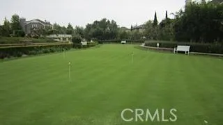 COMMUNITY PUTTING GREEN