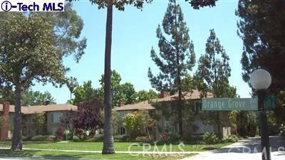176 S Orange Grove Boulevard 132, Pasadena, California 91105