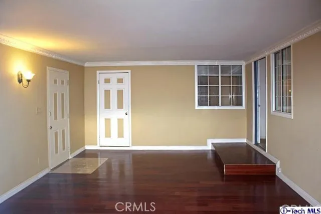 2537 N Myers Street, Burbank, California 91504