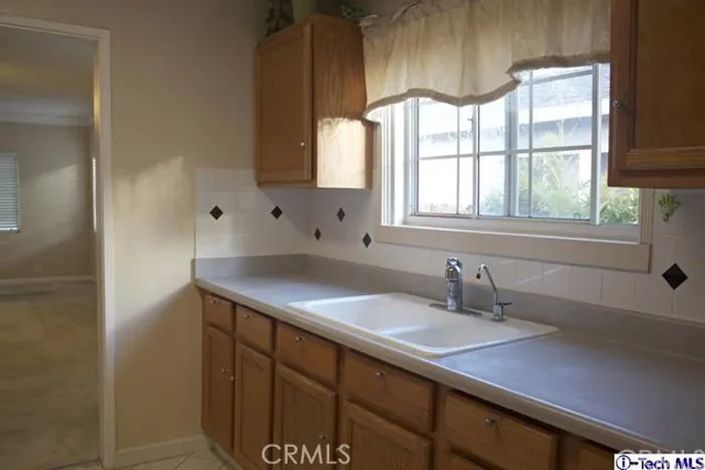 2537 N Myers Street, Burbank, California 91504