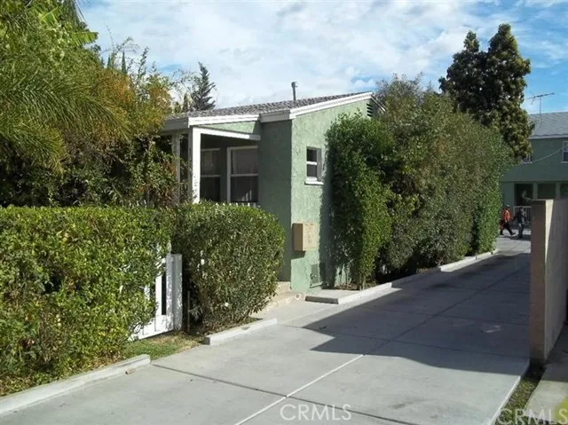 1014 Linden Avenue, Glendale, California 91201