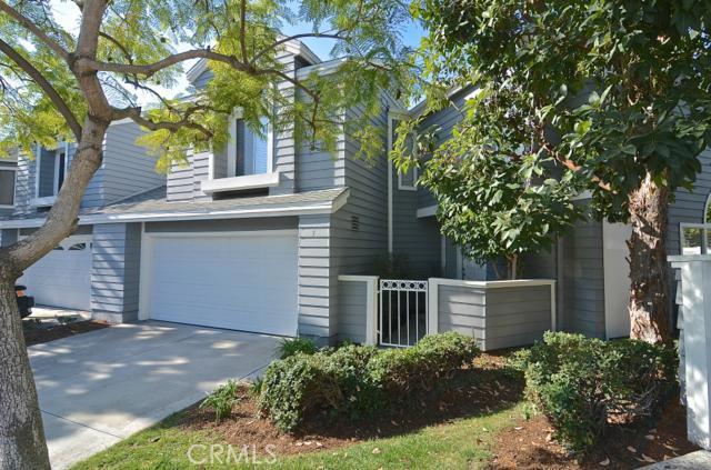 End unit location with private, entry courtyard