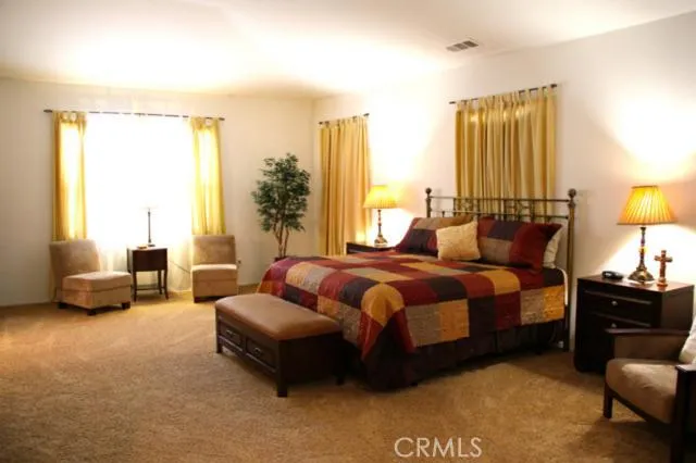 543 Silverhawk Drive, Corona, California 92879