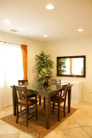 543 Silverhawk Drive, Corona, California 92879