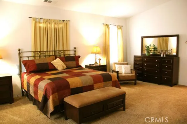 543 Silverhawk Drive, Corona, California 92879