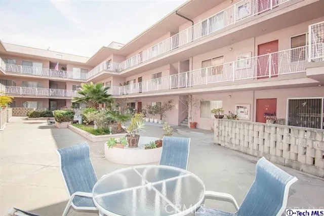 1126 N Central Avenue 308, Glendale, California 91202