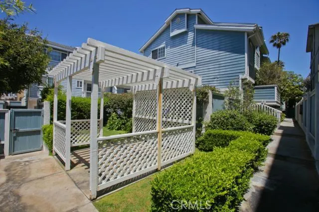 1005 S Catalina Avenue C, Redondo Beach, California 90277