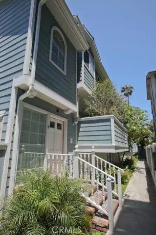 1005 S Catalina Avenue C, Redondo Beach, California 90277