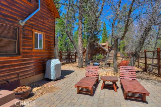 297 Pine Lane, Sugarloaf, California 92386