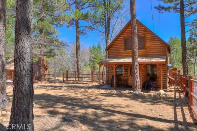 297 Pine Lane, Sugarloaf, California 92386